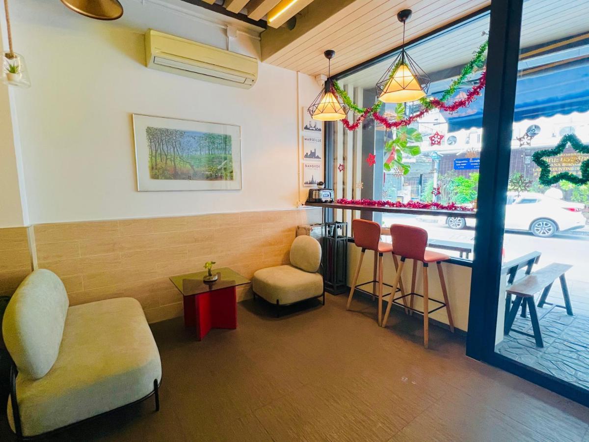 Daraya Hostel Bangkok Exterior foto